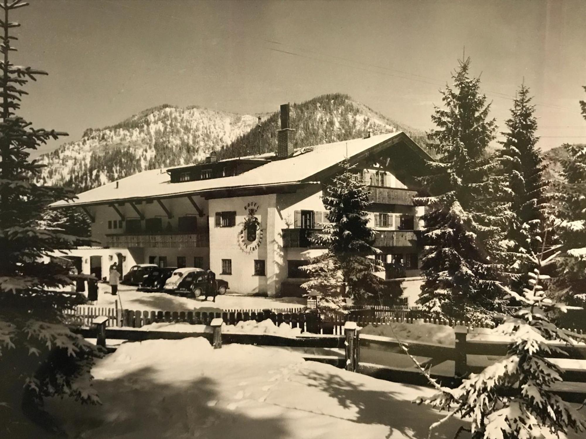 Gaestehaus Hotel Maria Theresia ชลีเอร์ซี ภายนอก รูปภาพ