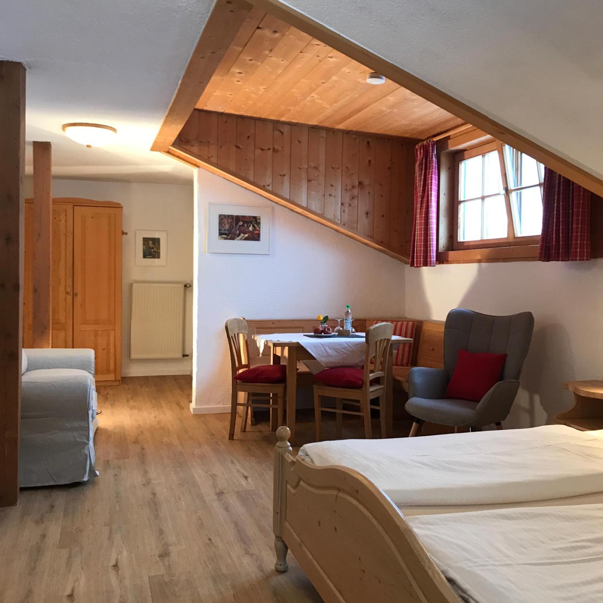 Gaestehaus Hotel Maria Theresia ชลีเอร์ซี ภายนอก รูปภาพ